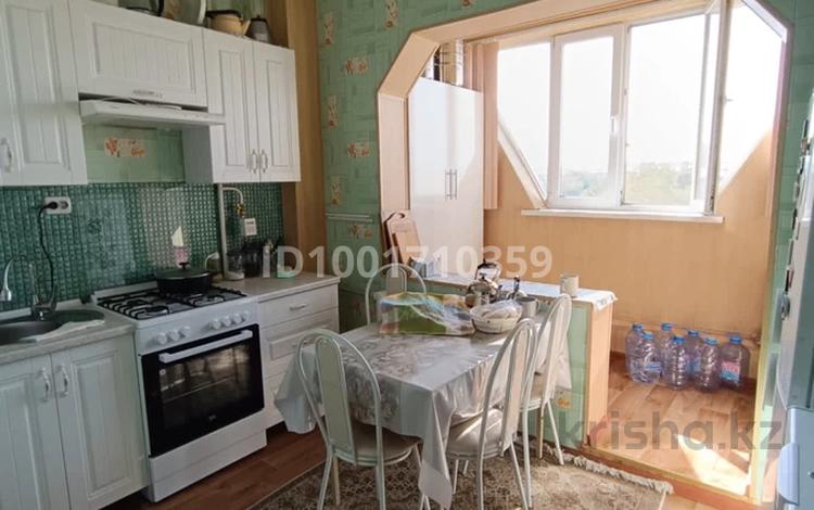 3-бөлмелі пәтер · 70 м² · 6/9 қабат, 5мкр 4, бағасы: 28.5 млн ₸ в Конаеве — фото 2