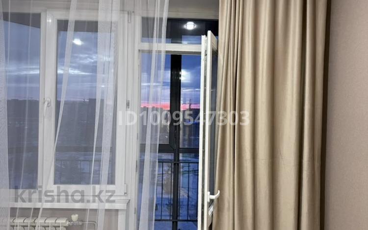 1-комнатная квартира · 45 м² · 7/10 этаж, Каныша Сатпаева 57/2 — За Драм Театром за 16 000 ₸ в Усть-Каменогорске — фото 4