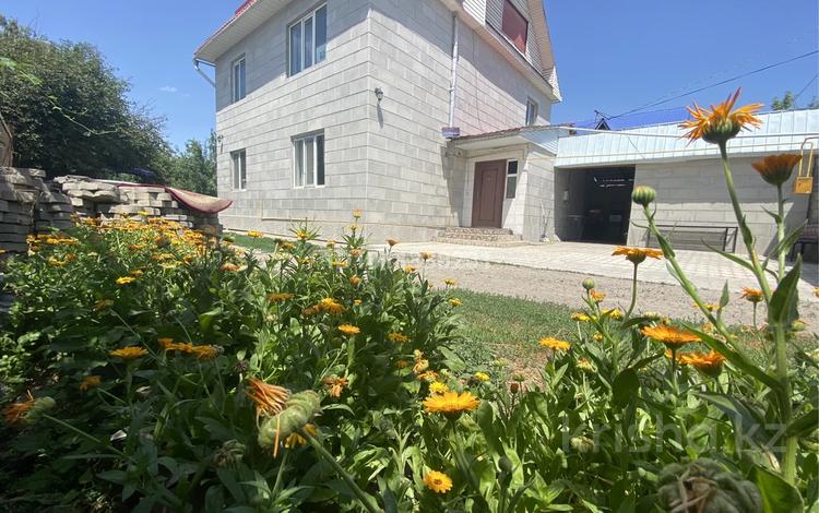 Отдельный дом · 7 комнат · 80 м² · 8 сот., Аманжолов 17 за 65 млн 〒 в Талгаре — фото 2