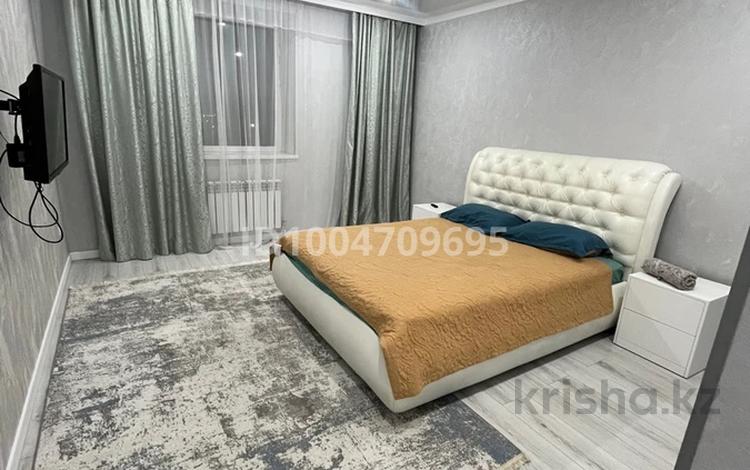1-бөлмелі пәтер · 70 м² · 9/9 қабат, Нажмиденова 54, бағасы: 18 000 ₸ в Астане, Алматы р-н — фото 2