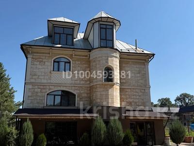 Отдельный дом · 9 комнат · 600 м², Грушевая 28 за 2 млн 〒 в Бельбулаке (Мичурино)