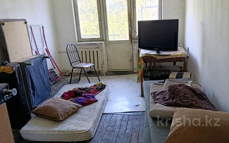 3 комнаты · 58 м² · 4/4 этаж, мкр №7 11 — Янтарная за 30 000 ₸ в Алматы, Ауэзовский р-н — фото 2