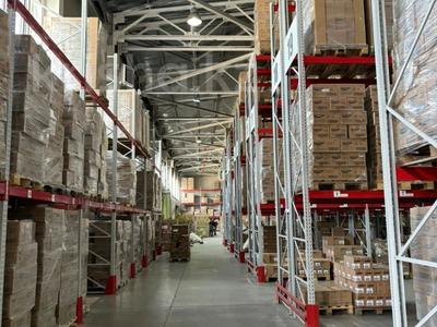 Аренда промбаз и заводов в Алматы: Промбаза · 1 га, Тобаякова 52 за 4 000 〒 Промбаза · 1 га, Тобаякова 52 за 4 000 〒 в Алматы, Жетысуский р-н