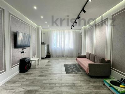 3-комнатная квартира · 101.1 м² · 7/9 этаж, Абулхайыр хана 74-5 за ~ 50 млн 〒 в Атырау