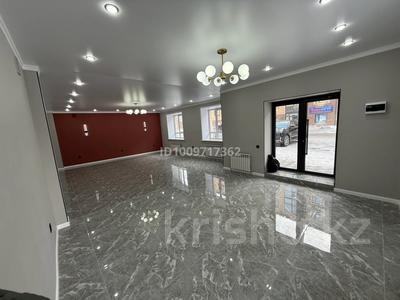 Еркін, кеңселер, дүкендер мен бутиктер, қоғамдық тамақтану орны, сұлулық салондары, фитнес және спорт, медорталықтар мен дәріханалар, білім орталықтары, ойын-сауық, конференц-залдар, кабинеттер және жұмыс орындары, студиялар · 69 м², бағасы: 390 000 〒 в Кокшетау