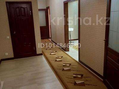 3-бөлмелі пәтер · 103 м² · 2 қабат, Ардагер ш/а., Кулманова 107, бағасы: 55 млн ₸ в Атырау, мкр Ардагер