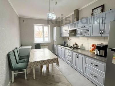 Жеке үй · 4 бөлме · 122.6 м² · 6 жүзд., Кудерина 5, бағасы: 50 млн ₸ в Талдыкоргане