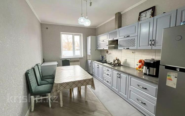 Жеке үй · 4 бөлме · 122.6 м² · 6 жүзд., Кудерина 5, бағасы: 50 млн ₸ в Талдыкоргане — фото 2