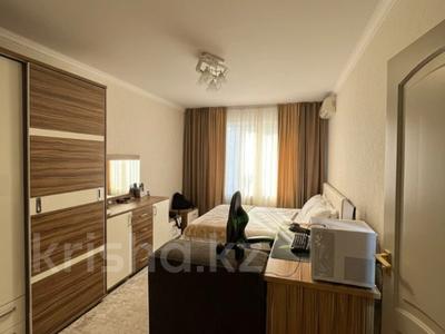 3-бөлмелі пәтер · 85 м² · 3/7 қабат, МАКАТАЕВА 33/2, бағасы: 66 млн ₸ в Алматы, Медеуский р-н