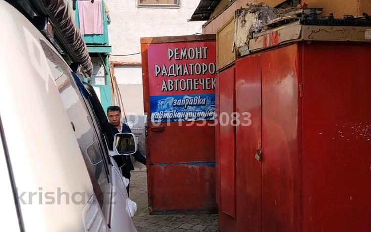 Дүкендер мен бутиктер, жқб, автосервистер мен көлік жуу, қоғамдық тамақтану орны, сұлулық салондары, монша, қонақ үй және демалыс орындары · 700 м², бағасы: 270 млн ₸ в Алматы, Медеуский р-н — фото 2