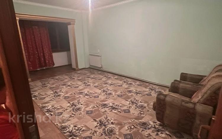 4-бөлмелі пәтер · 80 м² · 1/5 қабат, В ЦЕНТРЕ ГОРОДА УСАДЬБА ЛАДУШКИ — Пр.Конаева-ул.Жандосова, бағасы: 150 000 〒 в Шымкенте — фото 2