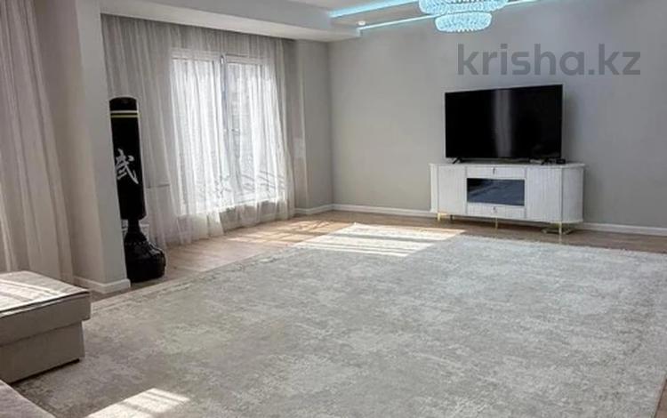 3-комнатная квартира · 138 м² · 5/7 этаж, мкр Мирас за 146.9 млн ₸ в Алматы, Бостандыкский р-н — фото 2