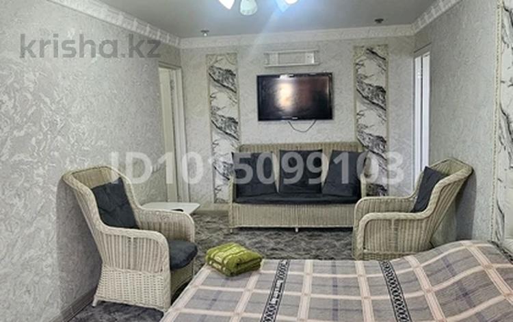 2-бөлмелі пәтер · 53 м² · 2/5 қабат, Айбергенова 1а, бағасы: 18 000 ₸ в Шымкенте, Аль-Фарабийский р-н — фото 2