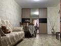 4-комнатная квартира · 80 м² · 1/6 этаж, Курмангазы 108/1 — Район зиг-заг, остановка л.толстого за 26 млн ₸ в Уральске, мкр Школьник