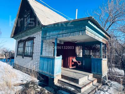 Продажа домов и дачи в Абай обл.: Дача · 2 комнаты · 40.4 м² · 12 сот., Береговая — 11 дачи за 5.5 млн 〒 Дача · 2 комнаты · 40.4 м² · 12 сот., Береговая — 11 дачи за 5.5 млн 〒 в Семее