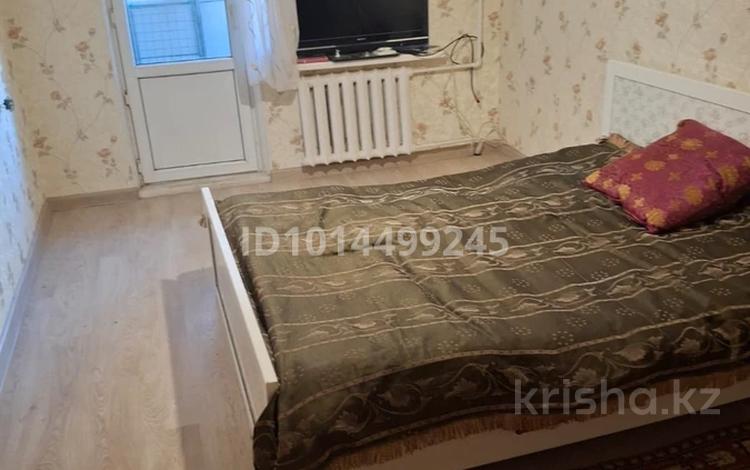 1-комнатная квартира · 40 м² · 3/5 этаж, Авангард-4 мкр 4 за 140 000 ₸ в Атырау, мкр Авангард-4 — фото 2
