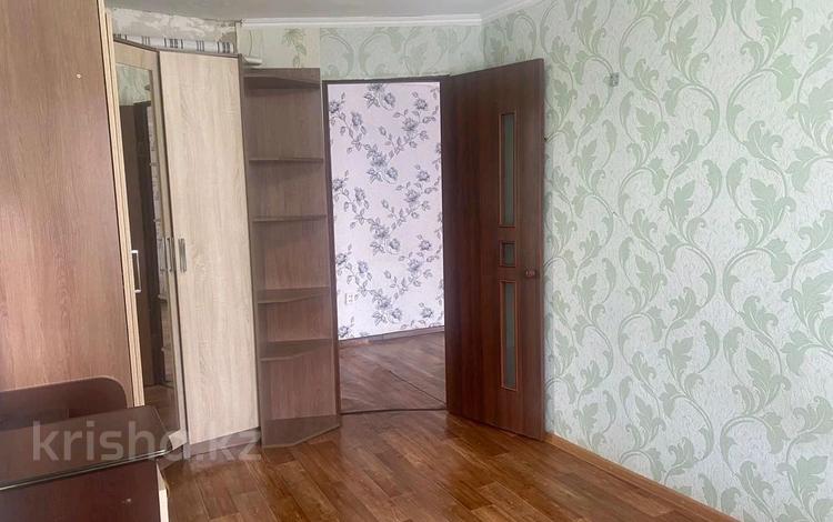 1-комнатная квартира, 36 м², 2/4 этаж, абая 136