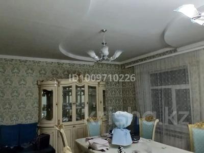 Отдельный дом · 8 комнат · 190 м² · 8 сот., мкр Самал-1, улица МУХАМЕДЖАН ТЫНЫШБАЕВА 7 — Рыскулова за 55 млн 〒 в Шымкенте, Абайский р-н