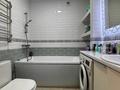 3-бөлмелі пәтер · 101.8 м² · 4/5 қабат, Алтын орда ш/а., ​Батыс 2 микрорайон 5д, бағасы: 53 млн ₸ в Актобе, мкр. Алтын орда — фото 14