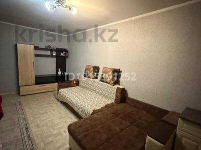 2-бөлмелі пәтер · 150 м² · 5/5 қабат, Михаэлиса 13, бағасы: 50 000 ₸ в Усть-Каменогорске