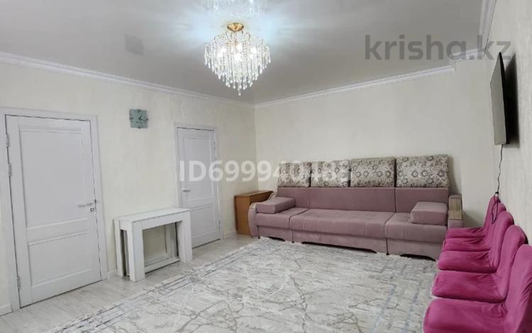 3-комнатная квартира · 70 м² · 3/4 этаж, Байканурова 123А — На против Азиз Авто за 24 млн ₸ в Жезказгане — фото 2