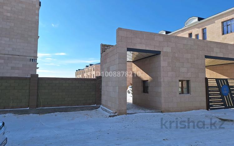 2-бөлмелі пәтер · 70 м² · 1/3 қабат, Сырдария 17 — Сырдария микрорайон, 3 улица, 17 дом, 1 квартира, бағасы: 20.5 млн 〒 в  — фото 2