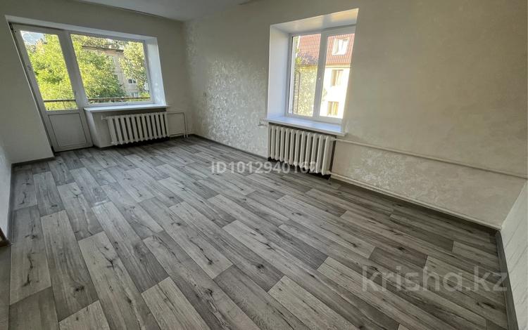 1-комнатная квартира · 31 м² · 4/4 этаж, Серикбаева 35 — Не общежитие! за 10.6 млн ₸ в Усть-Каменогорске, Ульбинский — фото 2