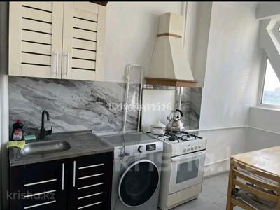 3-бөлмелі пәтер · 84.5 м² · 9/9 қабат, Ақсай-2 ш/а. 75, бағасы: 350 000 ₸ в Алматы, Ауэзовский р-н