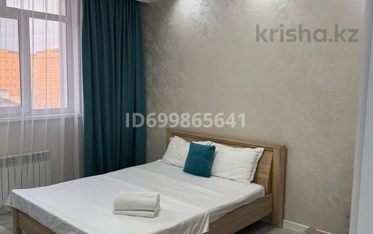 1-комнатная квартира · 45 м² · 4/9 этаж, мкр Атырау, Абулхайыр хана 51а за 14 000 ₸ — фото 14