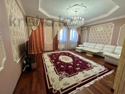 Жеке үй · 7 бөлме · 350 м² · 12 жүзд., мкр 6, Газиза жубанова 27в, бағасы: 320 млн ₸ в Актобе