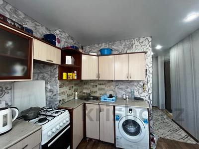 1-комнатная квартира · 30.7 м² · 1/5 этаж, Юность 41 за 10.3 млн 〒 в Семее
