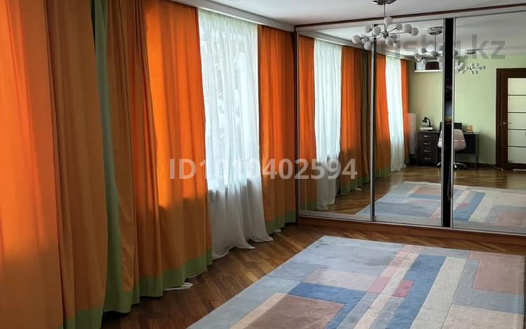 5-комнатная квартира · 214.8 м² · 2/5 этаж, мкр Рахат, Аскарова 9 за 256 млн 〒 в Алматы, Наурызбайский р-н — фото 2