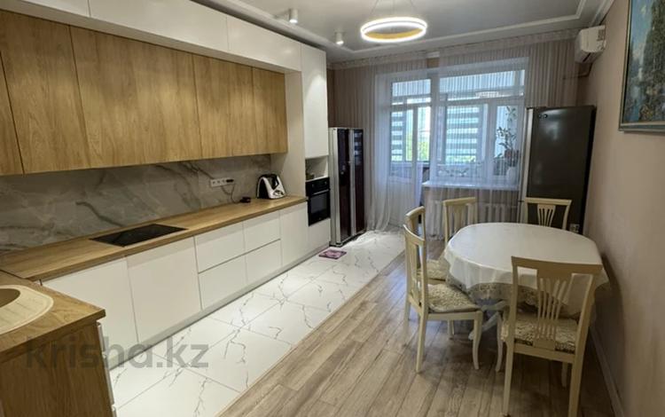 3-комнатная квартира · 161 м² · 4/9 этаж, Панфилова 84 за 90 млн ₸ в Семее — фото 5