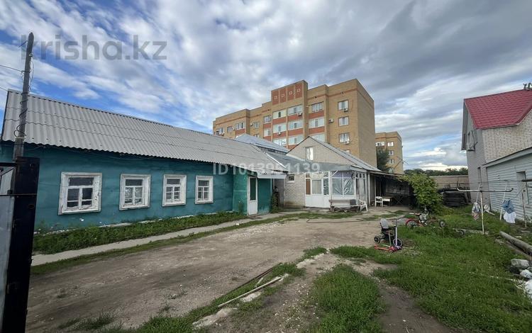 Отдельный дом · 6 комнат · 170 м² · 5.5 сот., Утемисова 168 — Утемисова на бурабай за 33 млн ₸ в Актобе, мкр. Курмыш — фото 2