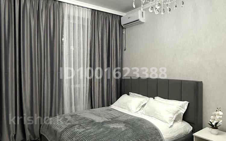 2-бөлмелі пәтер · 65 м² · 4/18 қабат, Абая — Брусиловского, бағасы: 28 000 ₸ в Алматы, Бостандыкский р-н — фото 2