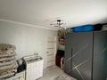 3-бөлмелі пәтер · 63 м² · 2/5 қабат, мкр 5 108 — На улице тургенева, напротив Цона, бағасы: 18.2 млн ₸ в Актобе — фото 6