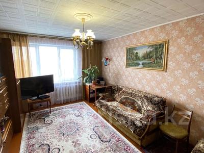 2-комнатная квартира, 53 м², 9/9 этаж, Карбышева 52 за 14 млн 〒 в Усть-Каменогорске
