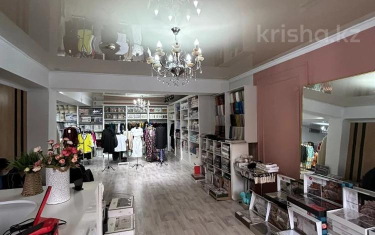 Магазины и бутики · 100 м² за 500 000 〒 в Талдыкоргане — фото 6