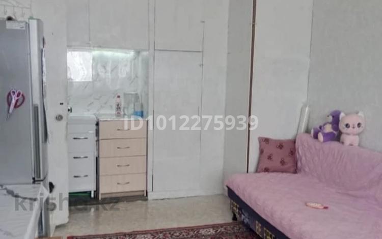 1-бөлмелі пәтер · 18 м² · 8/9 қабат, Сырым датова 17 — Сырым датова, бағасы: 3.7 млн ₸ в Уральске — фото 2