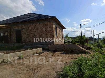 Отдельный дом · 3 комнаты · 120 м² · 10 сот., мкр Таусамалы, Шетен 160 за 43 млн 〒 в Алматы, Наурызбайский р-н