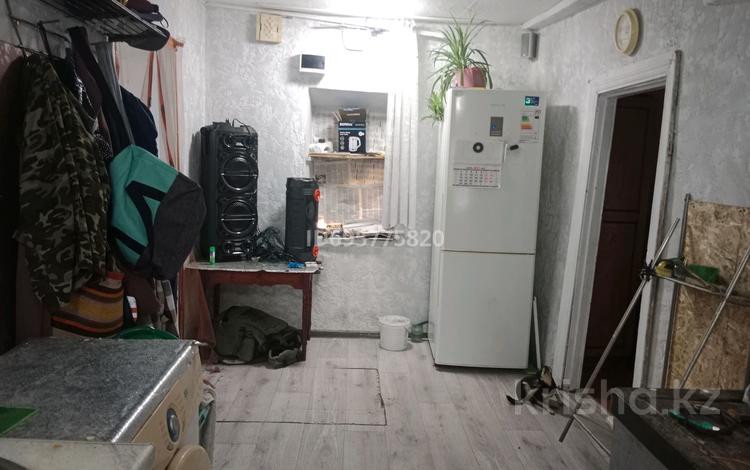 Отдельный дом · 3 комнаты · 50 м² · 14 сот., Огородная 39 — Магазин, остановки за 3 млн ₸ в Глубокое — фото 12
