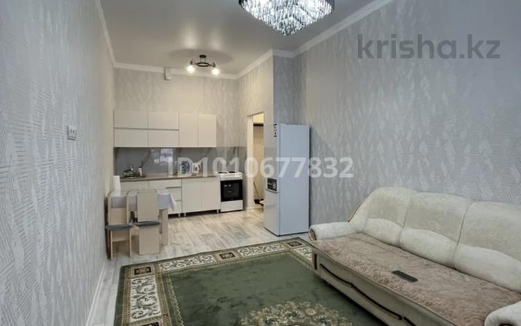 2-комнатная квартира · 39 м² · 1/12 этаж, Бейбарыс Султан 25/2 за 220 000 ₸ в Астане, Сарыарка р-н — фото 2