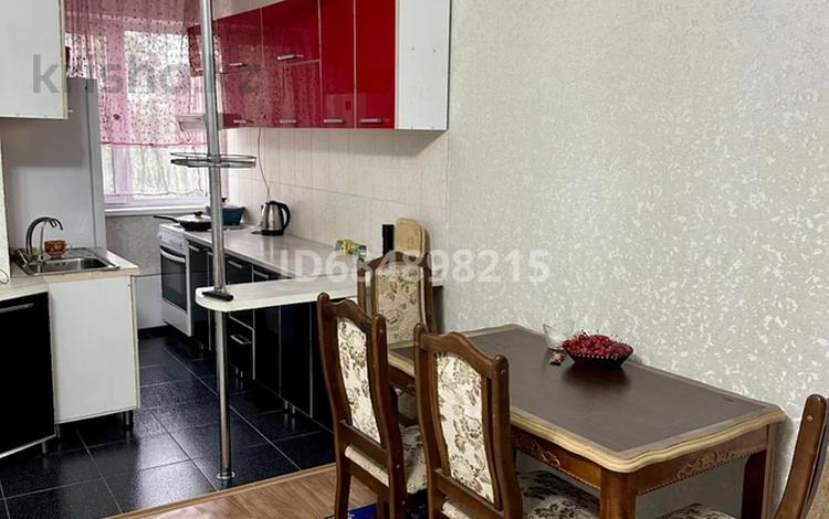 1-бөлмелі пәтер · 40 м² · 3/5 қабат, мкр Кокжиек 41a, бағасы: 18.8 млн ₸ в Алматы, Жетысуский р-н — фото 11
