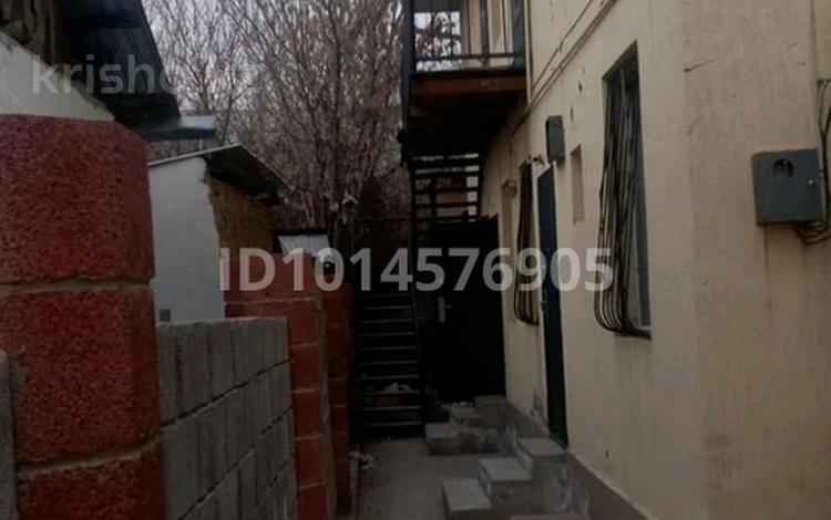 2-комнатная квартира · 40 м² · 2 этаж, мкр Катынкопыр, Мкр Октябрьская 58/1 — улица Октябрьская за 100 000 ₸ в Шымкенте, Абайский р-н — фото 2