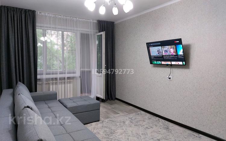 2-комнатная квартира · 60 м² · 2/5 этаж, Утепова 23 — ТД Океан, Пицца Блюз за 17 000 ₸ в Усть-Каменогорске — фото 2