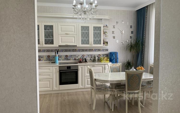 3-бөлмелі пәтер · 80 м² · 7/9 қабат, 27-шағынаудан 5/1, бағасы: 45 млн ₸ в Караганде, Казыбек би р-н — фото 2