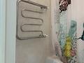 3-бөлмелі пәтер · 80 м² · 7/9 қабат, 27-шағынаудан 5/1, бағасы: 45 млн ₸ в Караганде, Казыбек би р-н — фото 10