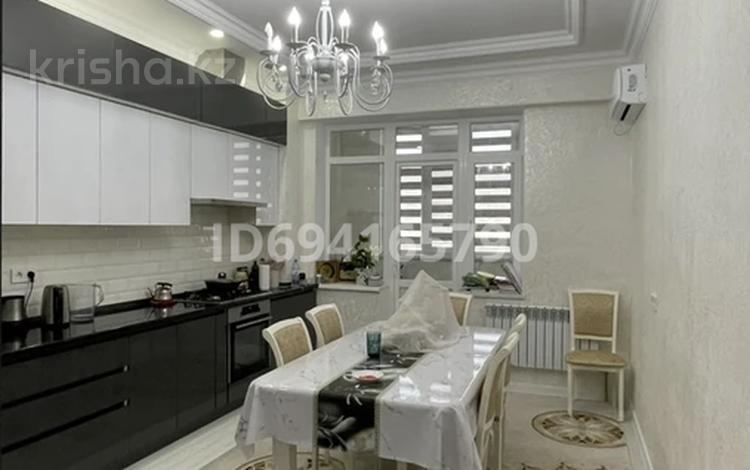3-бөлмелі пәтер · 111 м² · 6/9 қабат, 17-й мкр 97, бағасы: 50 млн ₸ в Актау — фото 2