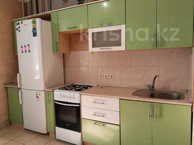 3-бөлмелі пәтер · 65 м² · 8/9 қабат, Батыр Баяна, бағасы: 175 000 〒 в Петропавловске