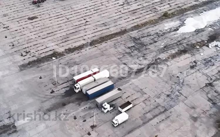 Промбаза · 2 га, Махамбет батыра 12 — Обл Гаи Ниеткалиева за 330 млн 〒 в Таразе — фото 2